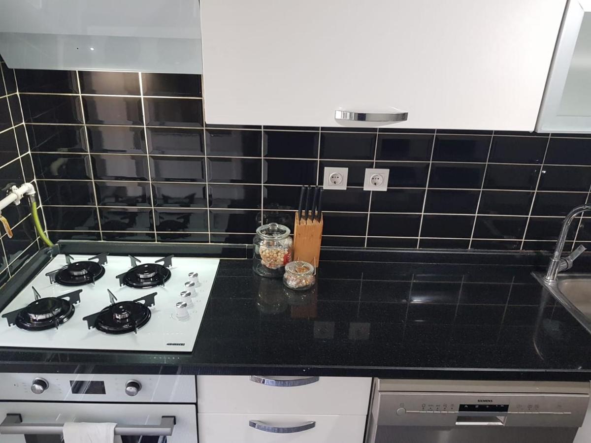 5 Minutes To Subway Apartment Istanbul Luaran gambar