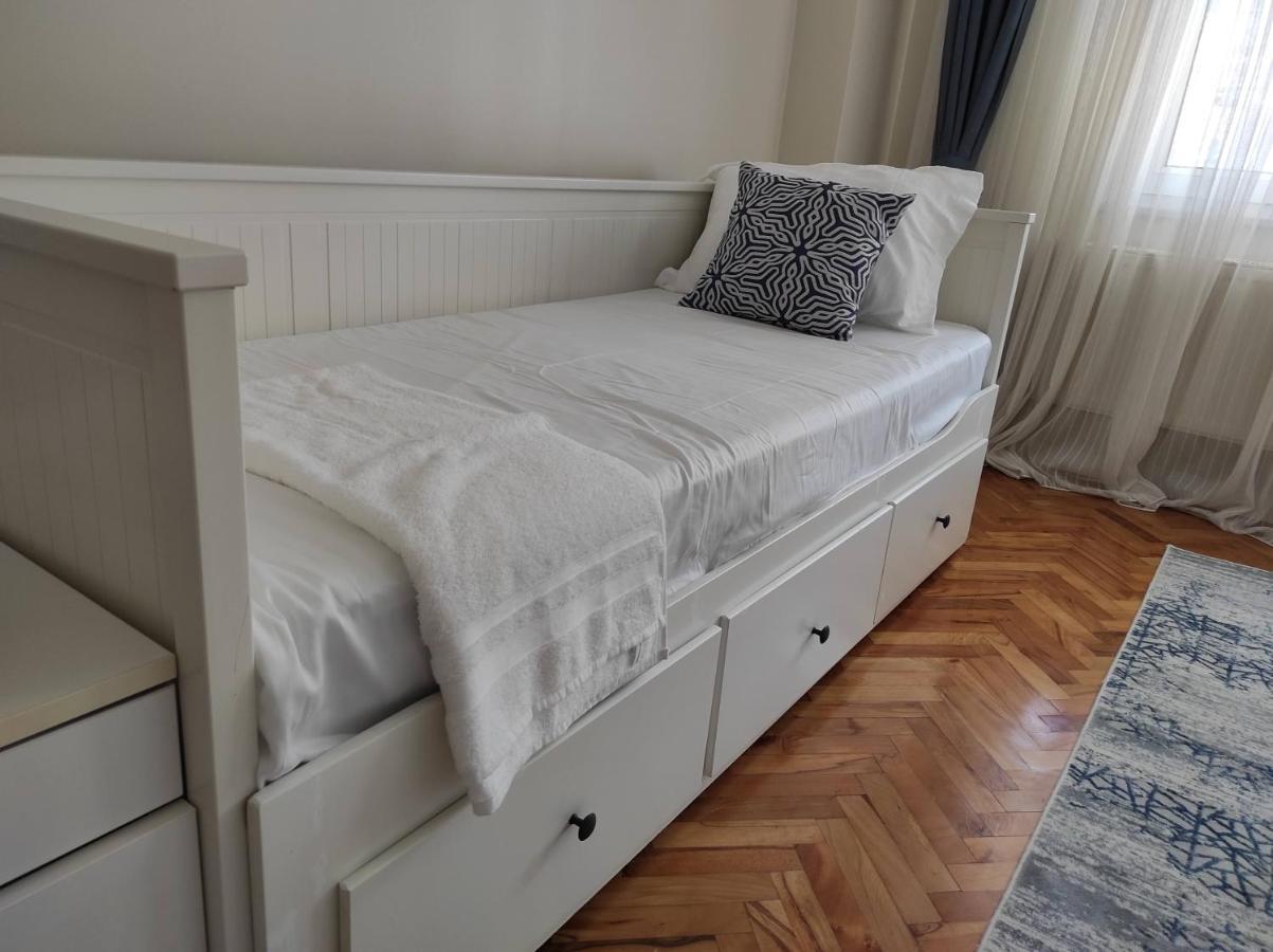 5 Minutes To Subway Apartment Istanbul Luaran gambar